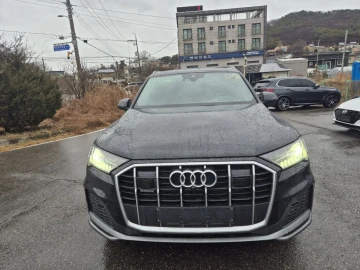 2021 Audi Q7 с пробегом 78 600 км