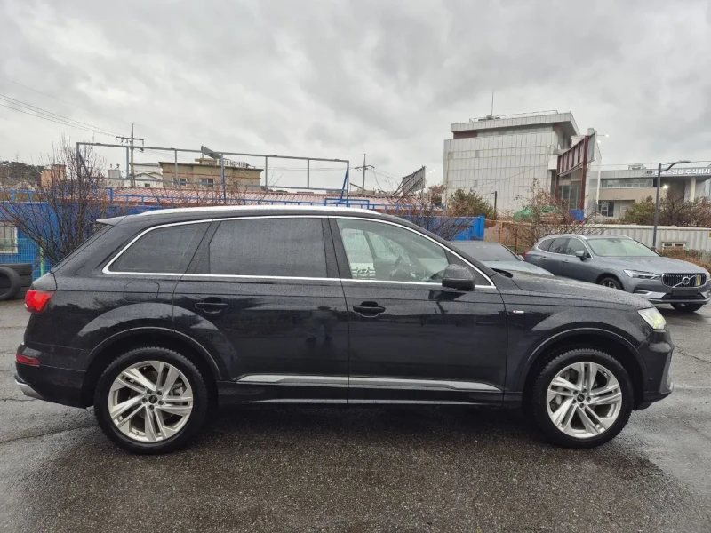 2021 Audi Q7 с пробегом 78 600 км