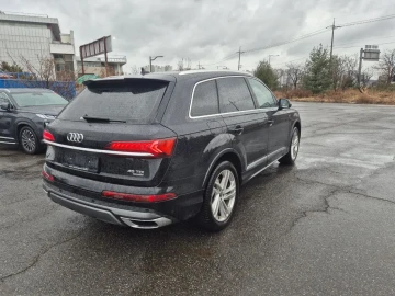 2021 Audi Q7 с пробегом 78 600 км