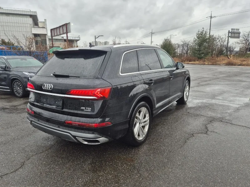 2021 Audi Q7 с пробегом 78 600 км