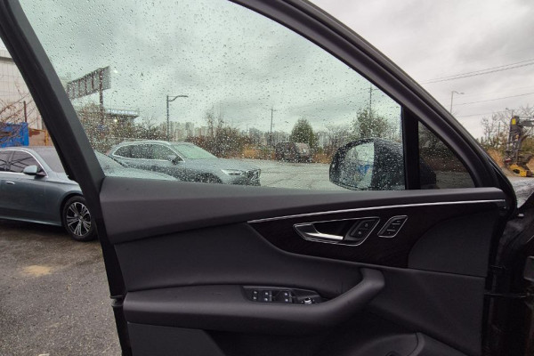 2021 Audi Q7 с пробегом 78 600 км