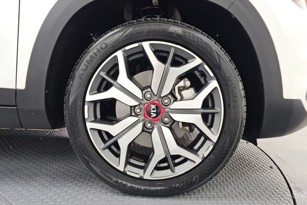 2021 Kia Seltos с пробегом 55 884 км