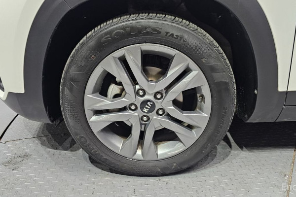 2021 Kia Seltos с пробегом 68 987 км