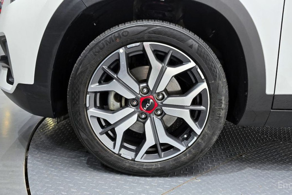 2021 Kia Seltos с пробегом 53 206 км