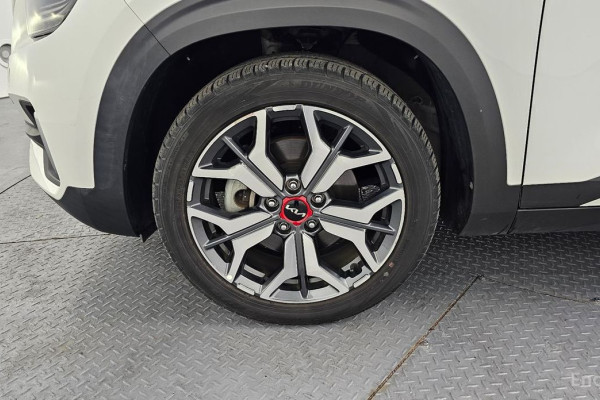 2022 Kia Seltos с пробегом 41 690 км