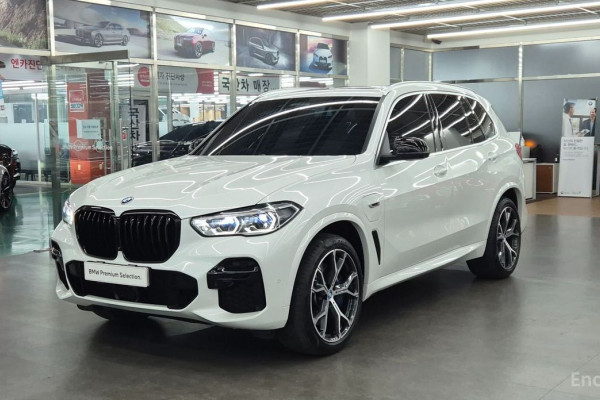 2022 BMW X5 с пробегом 83 850 км