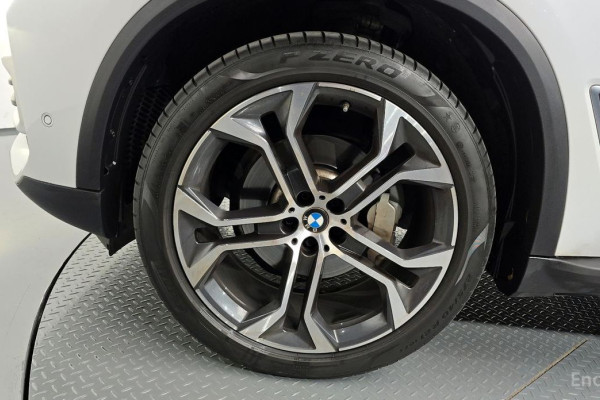 2022 BMW X5 с пробегом 52 024 км