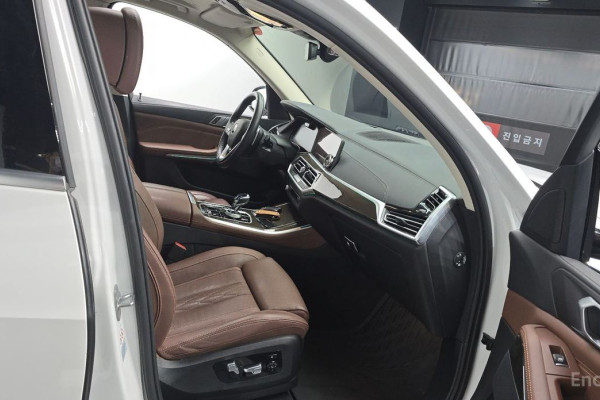 2022 BMW X5 с пробегом 52 024 км