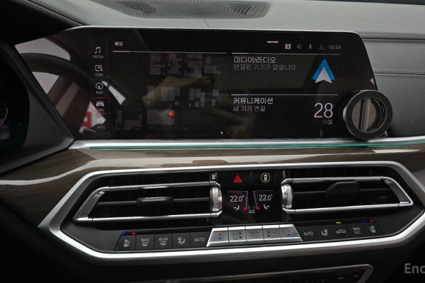 2022 BMW X5 с пробегом 52 024 км