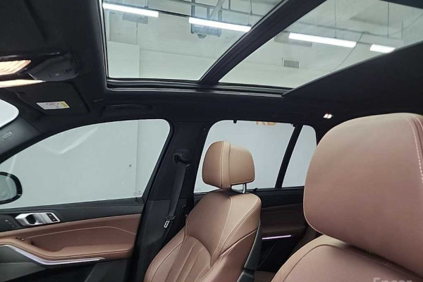 2021 BMW X5 с пробегом 82 221 км