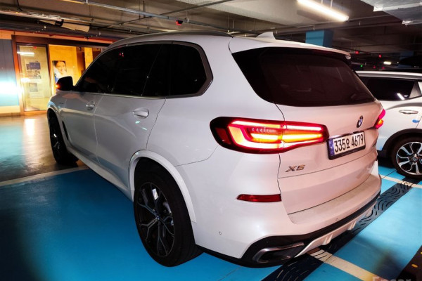 2021 BMW X5 с пробегом 83 000 км