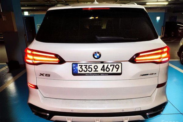 2021 BMW X5 с пробегом 83 000 км