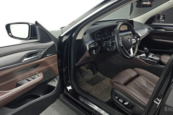 2021 BMW 6 серии с пробегом 51 039 км