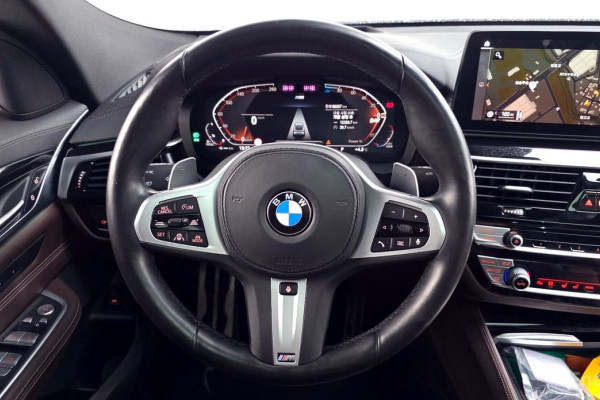 2021 BMW 6 серии с пробегом 96 357 км