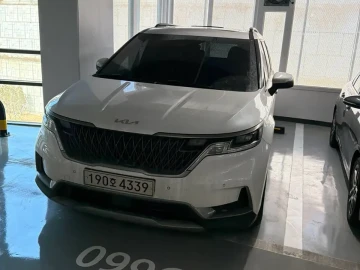 2022 Kia Carnival с пробегом 131 836 км