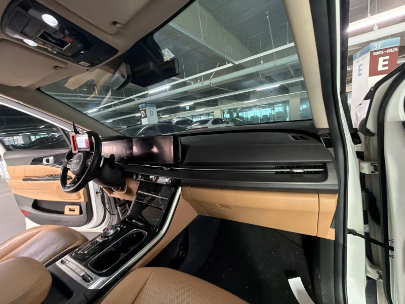 2022 Kia Carnival с пробегом 131 836 км