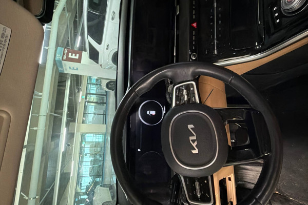 2022 Kia Carnival с пробегом 131 836 км