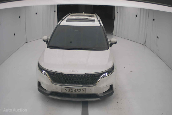 2022 Kia Carnival с пробегом 131 836 км