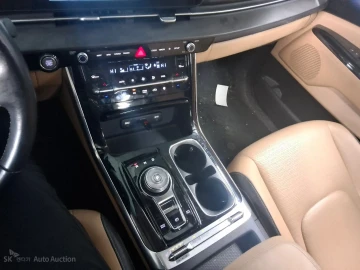 2022 Kia Carnival с пробегом 131 836 км