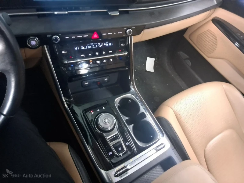 2022 Kia Carnival с пробегом 131 836 км