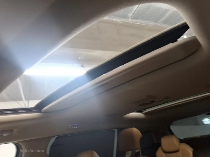 2022 Kia Carnival с пробегом 131 836 км