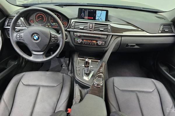 2015 BMW 3 серии с пробегом 107 840 км