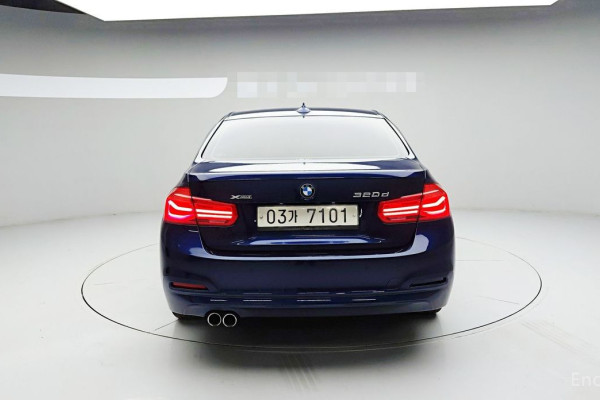 2017 BMW 3 серии с пробегом 93 168 км