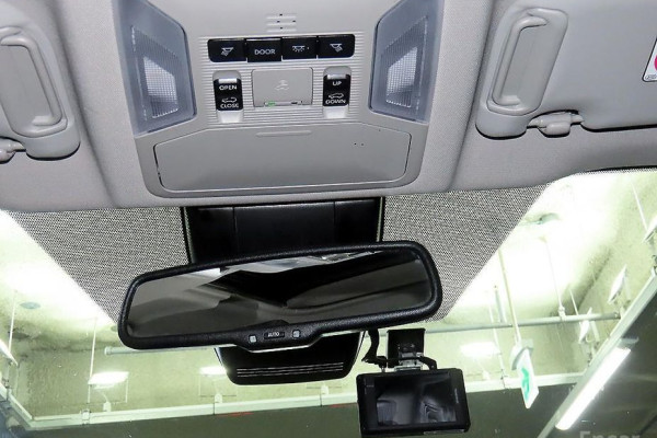 2023 Toyota RAV4 с пробегом 28 780 км