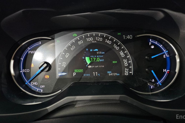 2022 Toyota RAV4 с пробегом 64 729 км