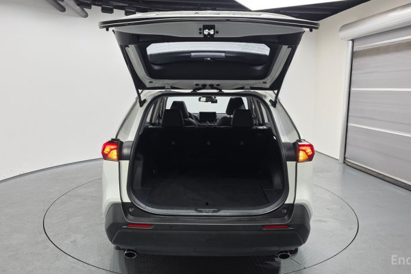 2019 Toyota RAV4 с пробегом 78 107 км