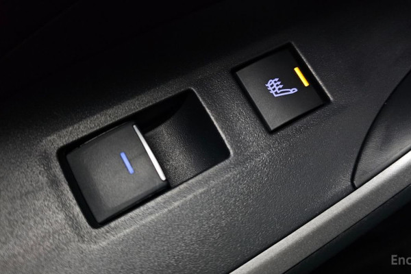 2022 Toyota RAV4 с пробегом 64 729 км