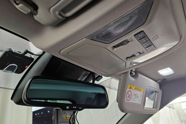 2020 Toyota RAV4 с пробегом 141 027 км