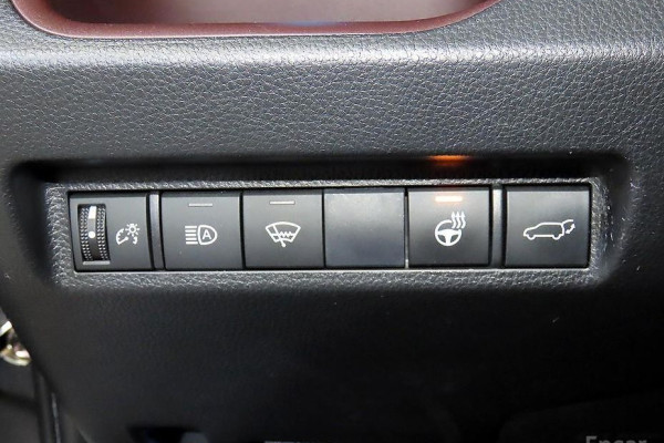 2020 Toyota RAV4 с пробегом 74 416 км