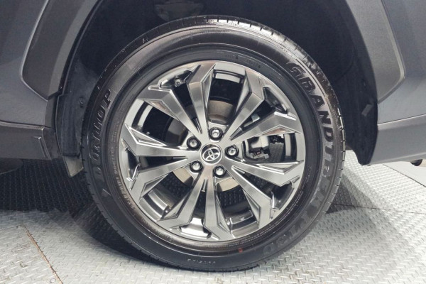 2022 Toyota RAV4 с пробегом 39 953 км