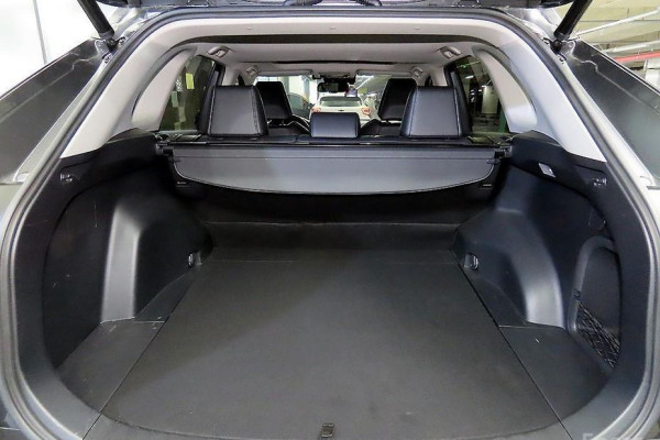 2020 Toyota RAV4 с пробегом 74 416 км