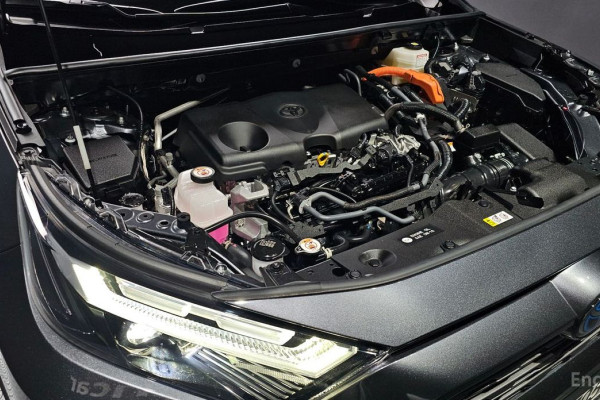 2022 Toyota RAV4 с пробегом 39 953 км