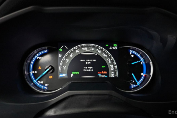 2022 Toyota RAV4 с пробегом 39 953 км