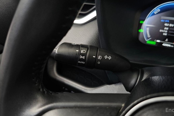 2023 Toyota RAV4 с пробегом 42 504 км