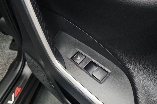 2022 Toyota RAV4 с пробегом 39 953 км