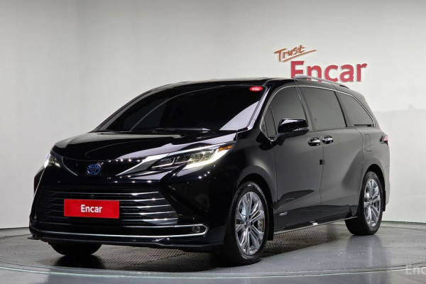 2021 Toyota Sienna с пробегом 85 720 км