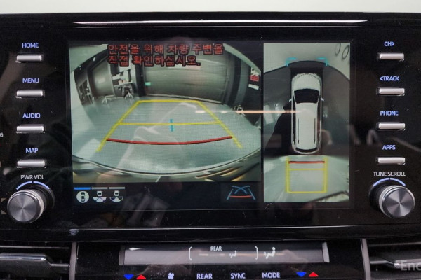 2023 Toyota Sienna с пробегом 25 586 км