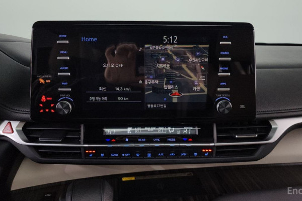 2023 Toyota Sienna с пробегом 27 963 км