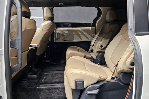 2021 Toyota Sienna с пробегом 79 782 км