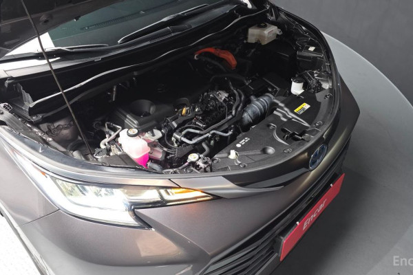 2023 Toyota Sienna с пробегом 55 842 км