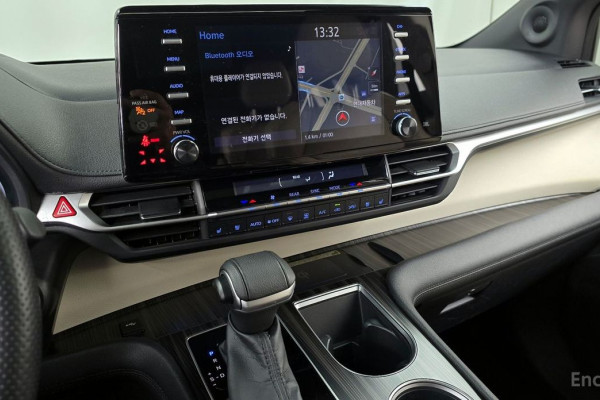 2022 Toyota Sienna с пробегом 72 166 км