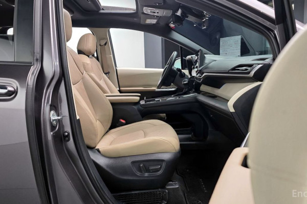 2021 Toyota Sienna с пробегом 49 116 км