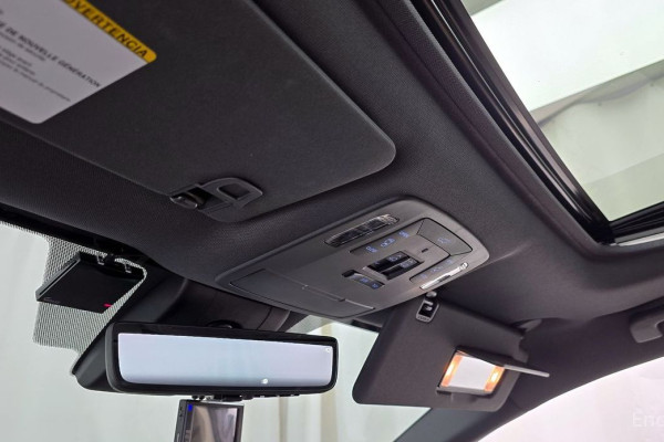 2022 Toyota Sienna с пробегом 72 166 км