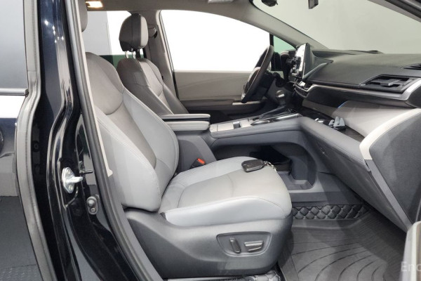 2022 Toyota Sienna с пробегом 10 397 км