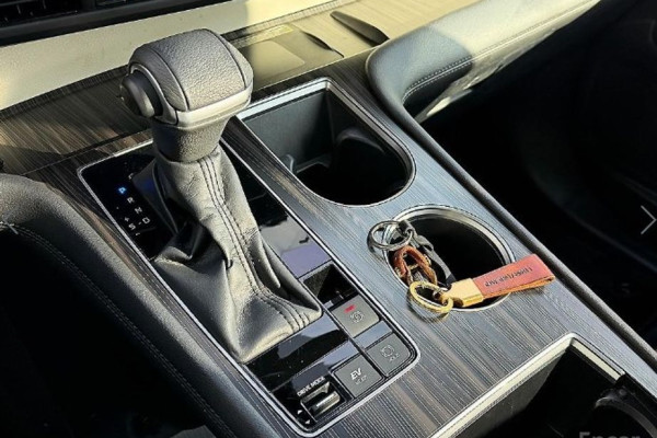 2022 Toyota Sienna с пробегом 27 050 км