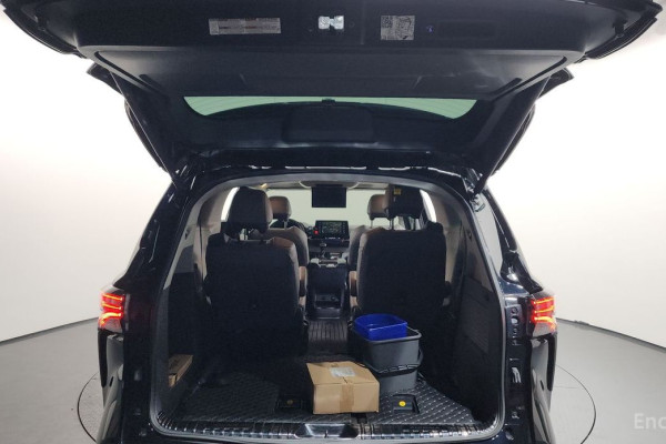 2022 Toyota Sienna с пробегом 10 397 км